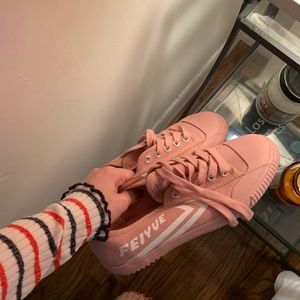 Pale Pink Soze 37 Feiyue